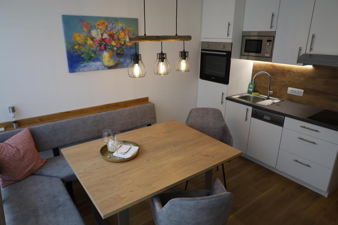Appartement Mit Balkon Und Hallenbad 마리아알름암스타이너르넨미어 외부 사진