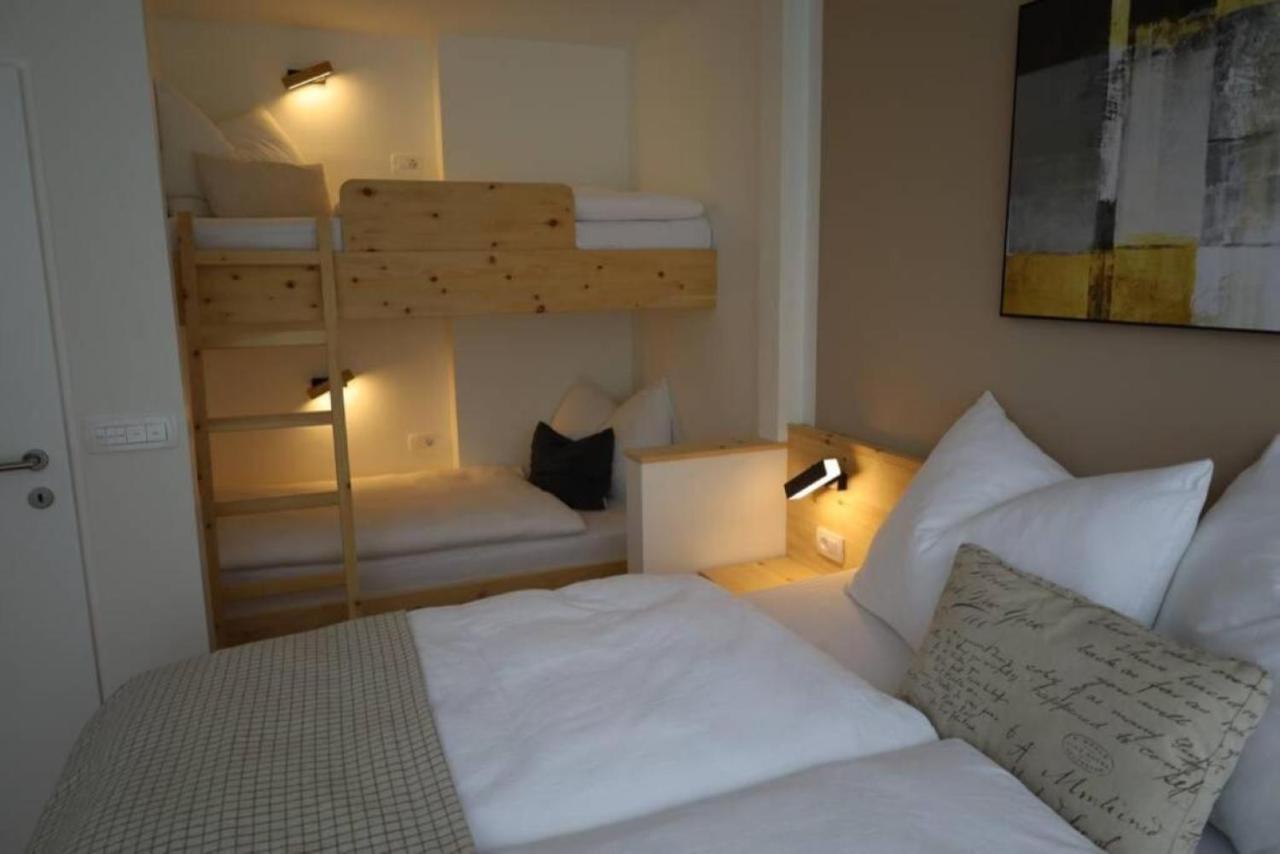 Appartement Mit Balkon Und Hallenbad 마리아알름암스타이너르넨미어 외부 사진