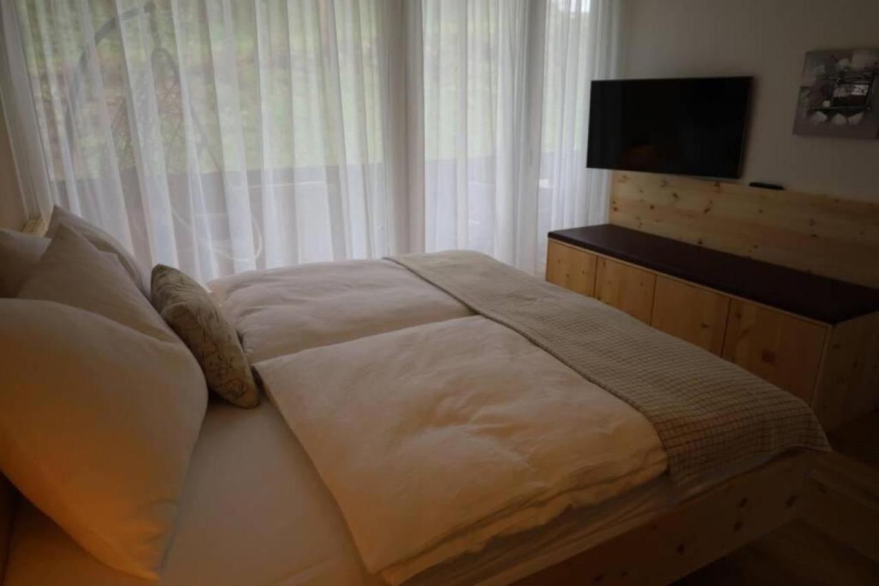 Appartement Mit Balkon Und Hallenbad 마리아알름암스타이너르넨미어 외부 사진