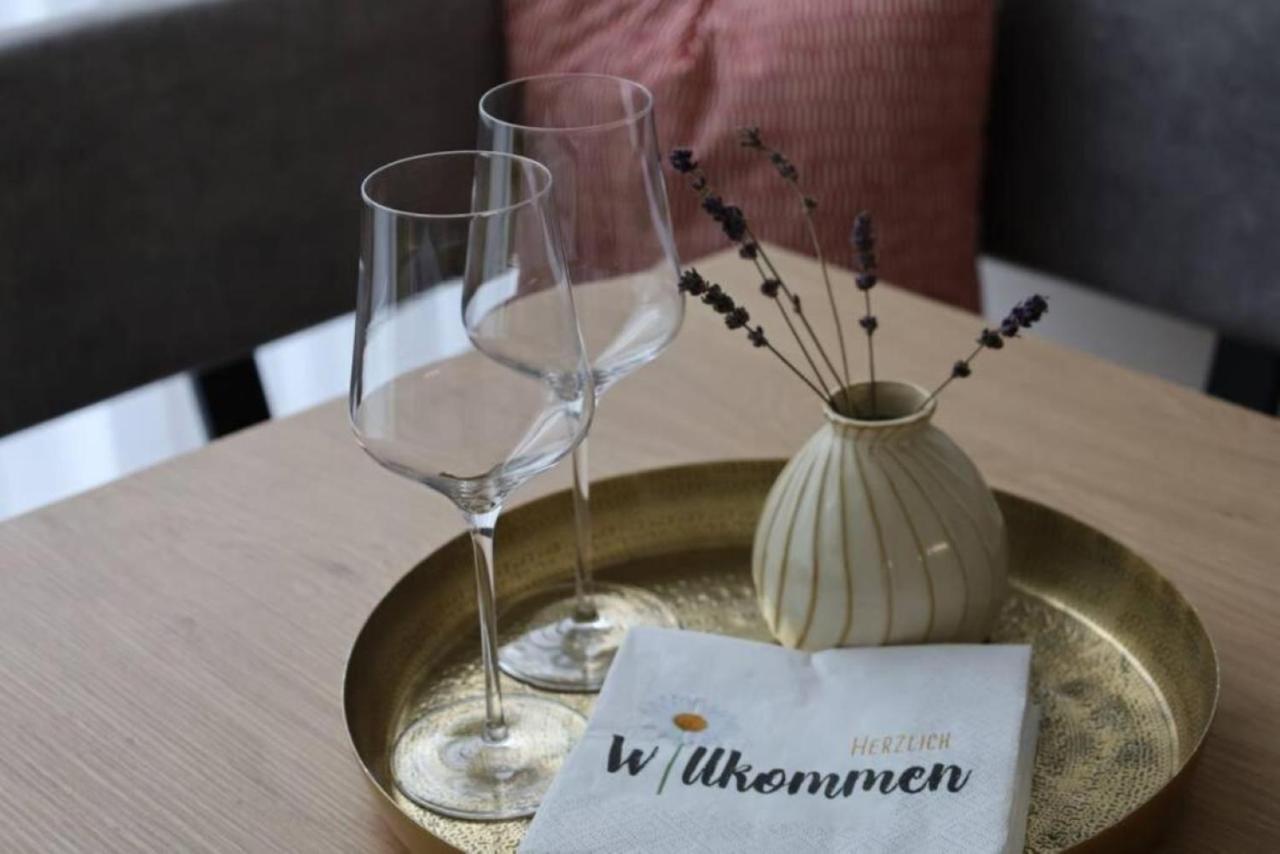 Appartement Mit Balkon Und Hallenbad 마리아알름암스타이너르넨미어 외부 사진